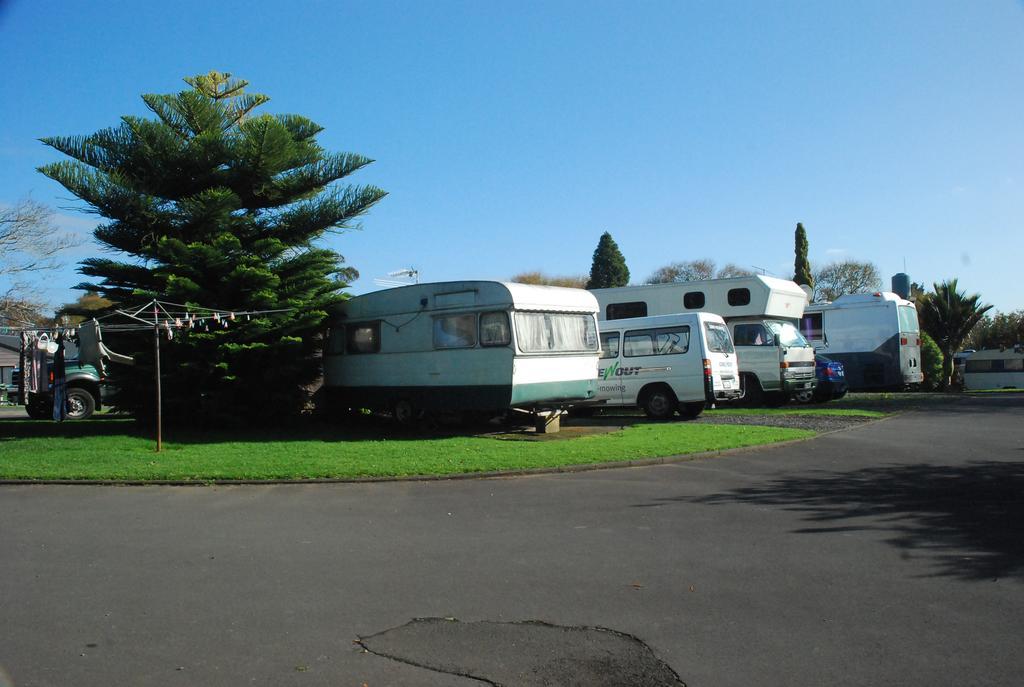 Avondale Motor Park Hotel Auckland Buitenkant foto