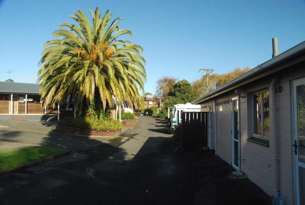 Avondale Motor Park Hotel Auckland Buitenkant foto