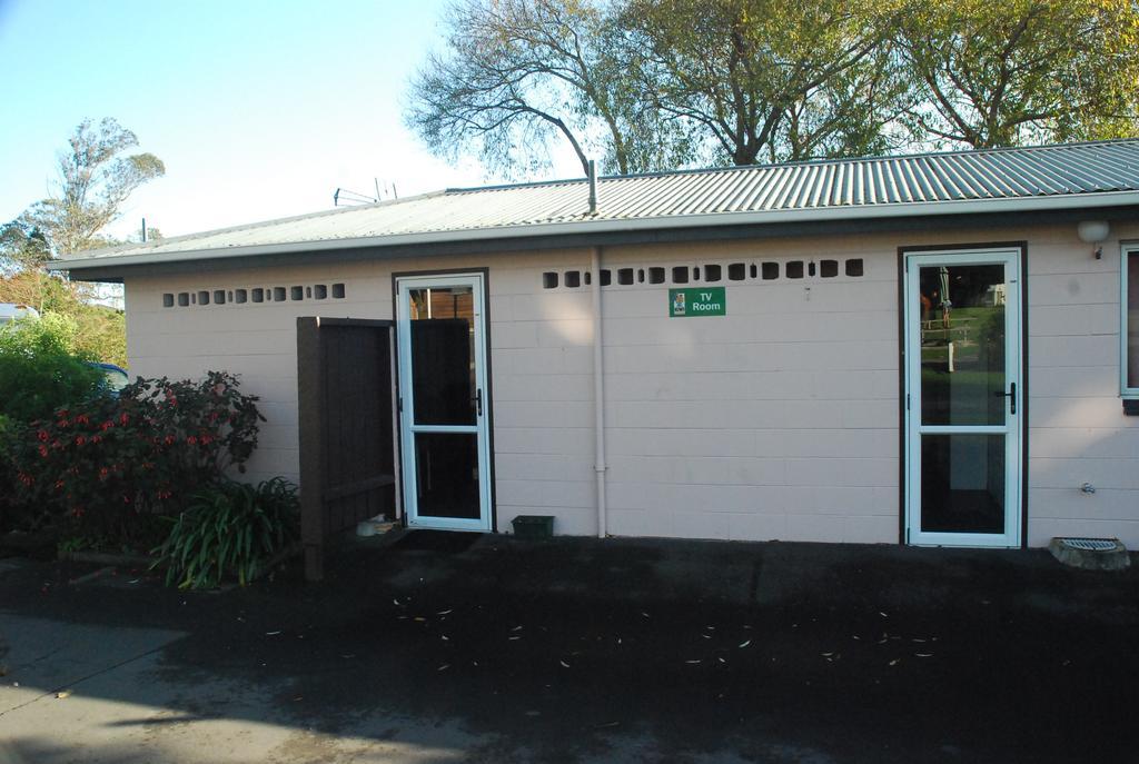 Avondale Motor Park Hotel Auckland Buitenkant foto