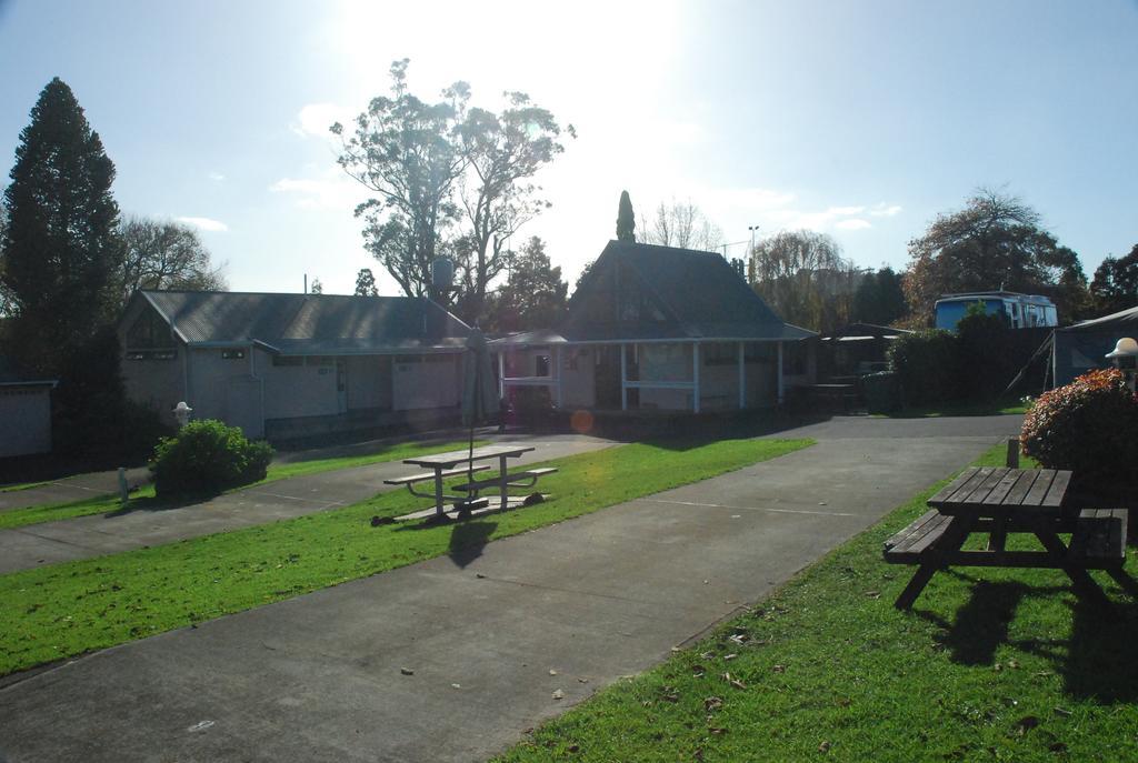 Avondale Motor Park Hotel Auckland Buitenkant foto